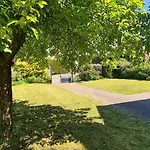 Maison Confort Avec Jardin - Chantilly, Senlis, Parc Asterix, Paris Cdg *