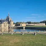 Сasa de vacaciones Maison Confort Avec Jardin - Chantilly, Senlis, Parc Asterix, Paris Cdg Avilly-Saint-Leonard