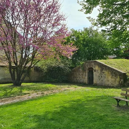 Vakantiehuis Maison Confort Avec Jardin - Chantilly, Senlis, Parc Asterix, Paris Cdg *
