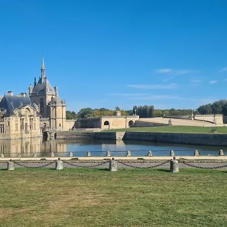 Semesterbostad Maison Confort Avec Jardin - Chantilly, Senlis, Parc Asterix, Paris Cdg Avilly-Saint-Leonard