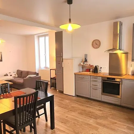 Vakantiehuis Maison Confort Avec Jardin - Chantilly, Senlis, Parc Asterix, Paris Cdg