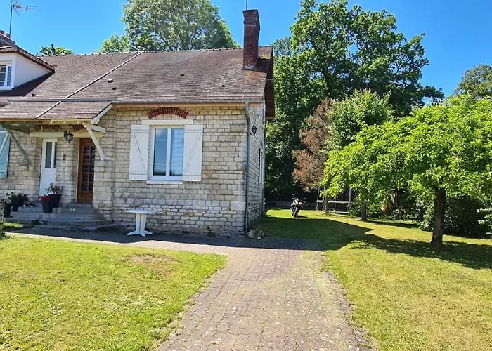 Maison Confort Avec Jardin - Chantilly, Senlis, Parc Asterix, Paris Cdg Holiday home